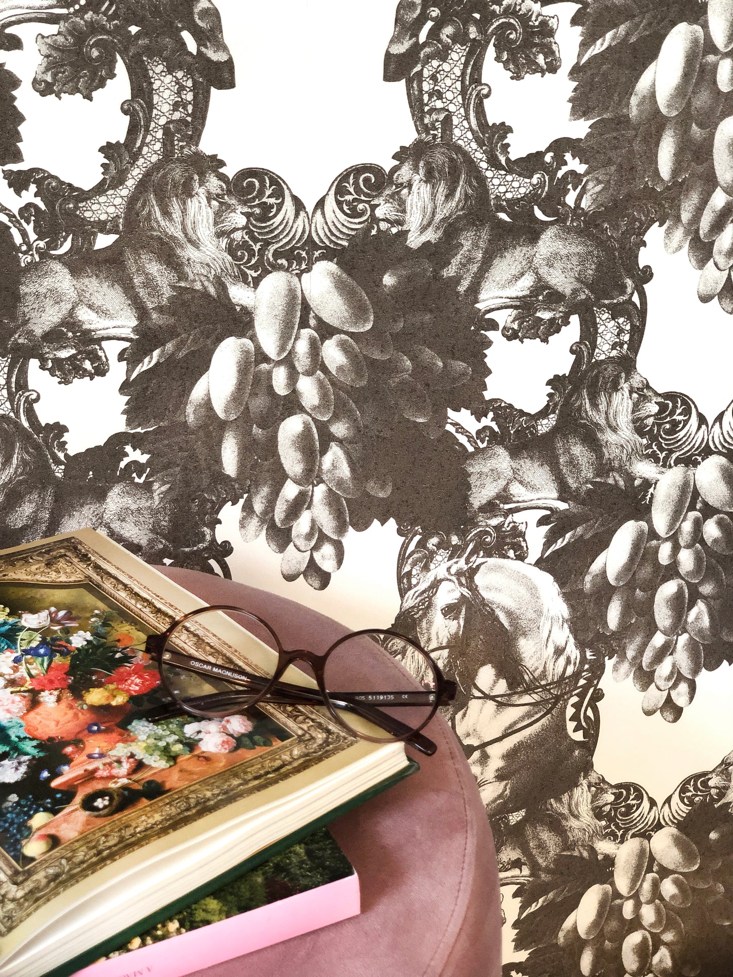 Sir Grace, Grey 9611