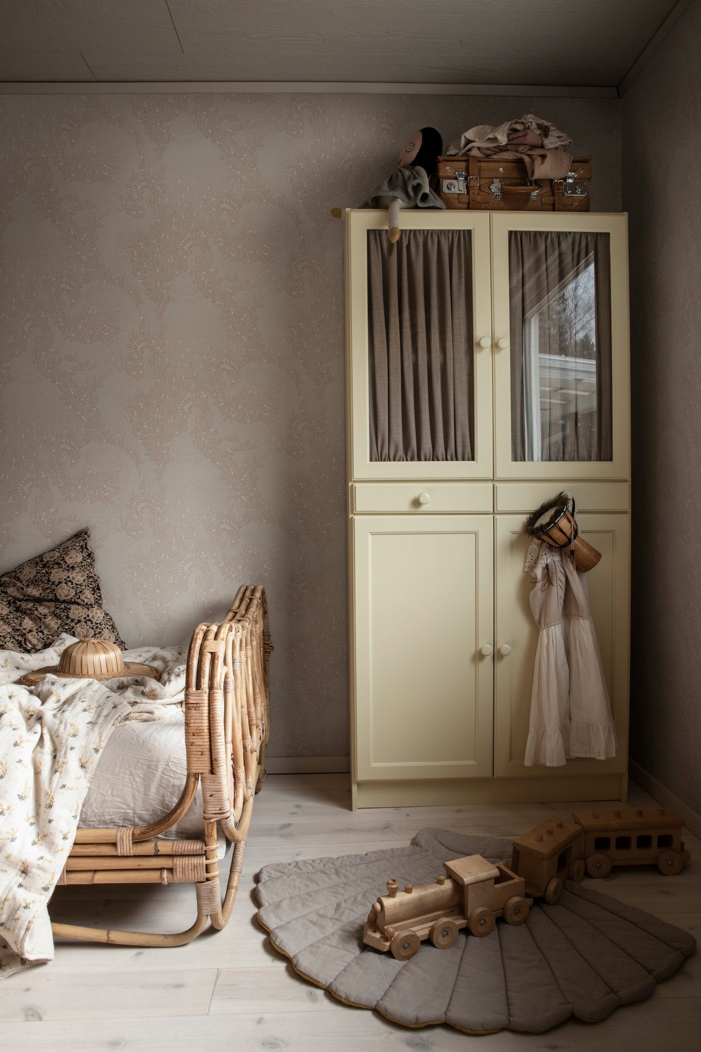Evelina S10128