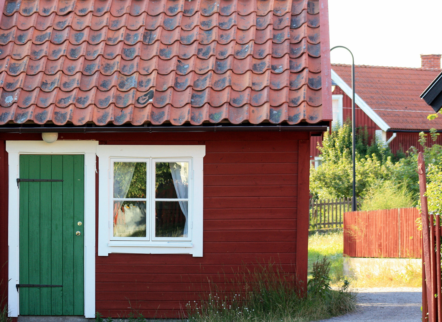 Hengittävät ja muovittomat ulkomaalit
